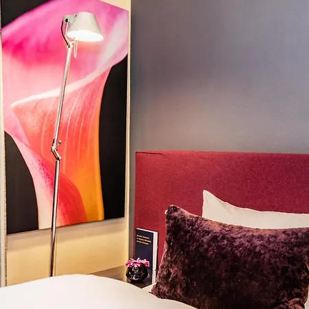 Fuerst Garden فندق 3*