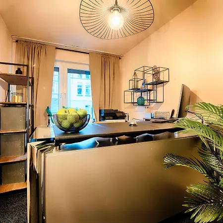 Fuerst Garden فندق 3*