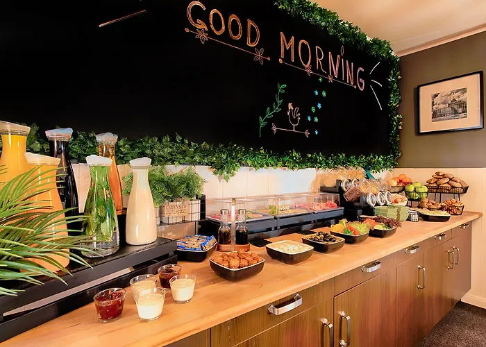 福斯特花园酒店